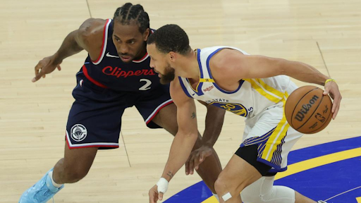 颜骏凌：赢下德比提升了我们的信心，球队每年的目标都是争冠