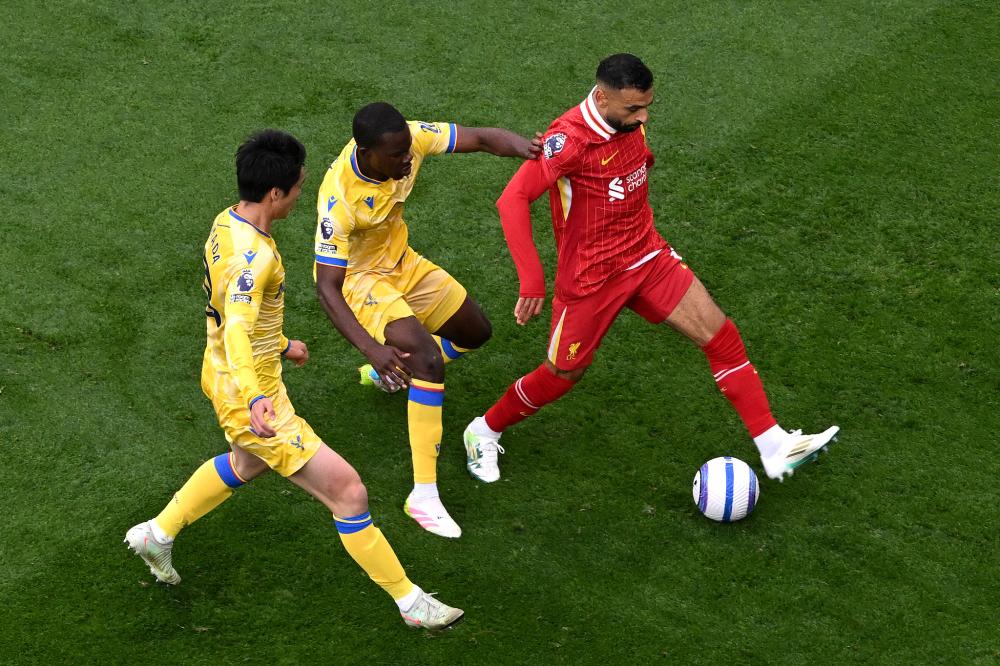 津媒：巴顿和阿代米因有伤在身没参加津门虎vs国安的热身赛