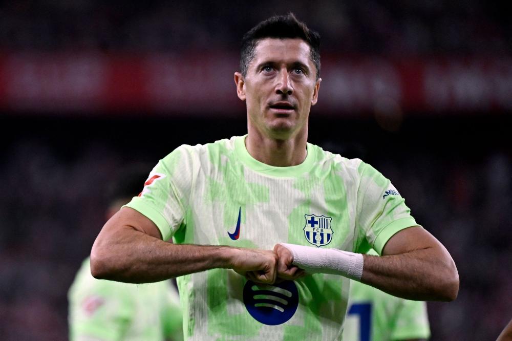 篮球勇士全队轮转体系优化